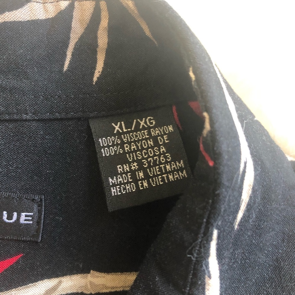 Men’s Natural Issue Hawaiian shirt - Picture 3 of 4